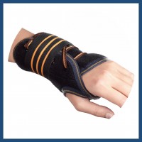Medex Rheumatism Wrist  Support (W02) - Universal/ Right